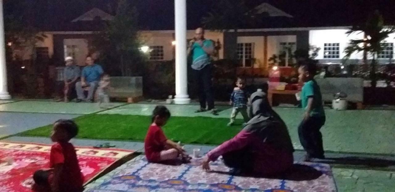 Seri Kenangan Kota Samarahan Exterior foto